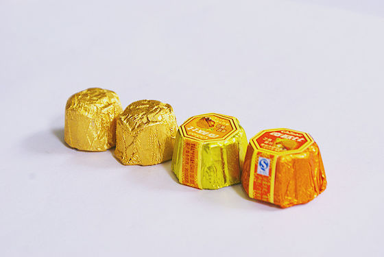 Variety of Shapes Automatic Wrapping Machine for Foil/Paper Material in Confectionery