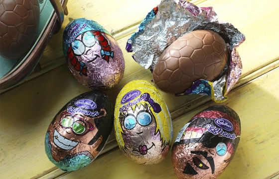 Full Automatic Chocolate Ball Egg Foil Wrapping Machine for Food Processing Line