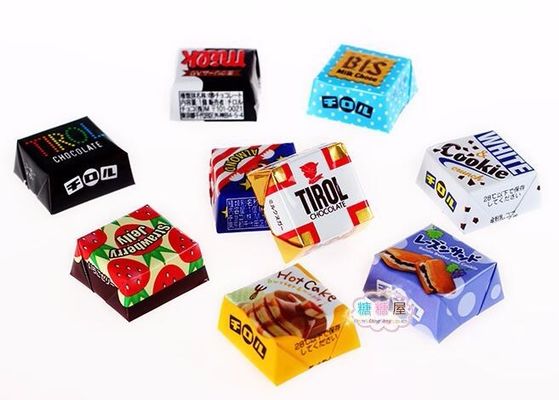 PLC Servo Touch Screen Controlled Automatic Flow Chocolate Bar Paper Wrapper Horizontal Packing Machine